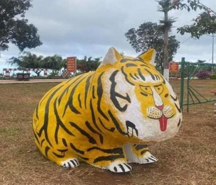 Hình ảnh tượng con hổ hài